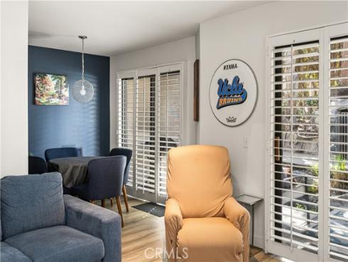 421 Bryson Springs , Costa Mesa, CA