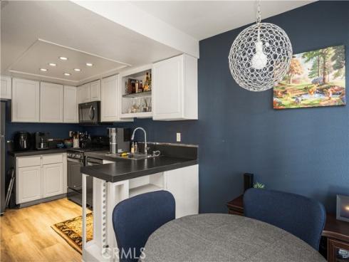 421 Bryson Springs , Costa Mesa, CA