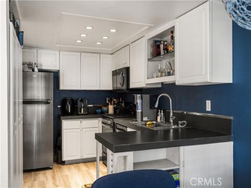 421 Bryson Springs , Costa Mesa, CA