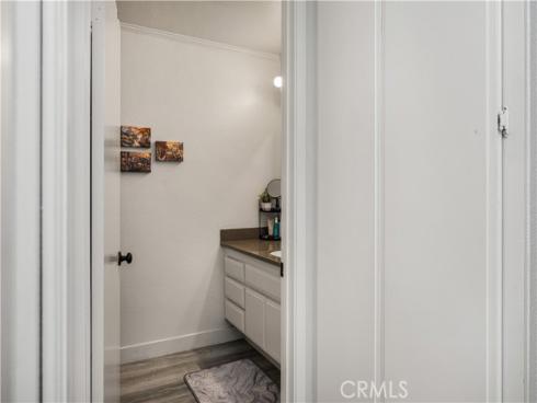 421 Bryson Springs , Costa Mesa, CA