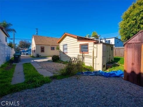 1586 Orange , Costa Mesa, CA
