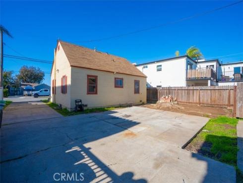 1586 Orange , Costa Mesa, CA