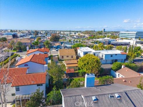 1586 Orange , Costa Mesa, CA