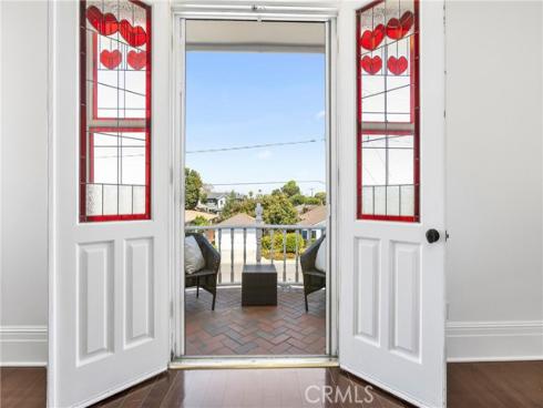 1919 Santa Ana , Costa Mesa, CA
