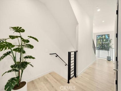 756 W 19th B Street, Costa Mesa, CA