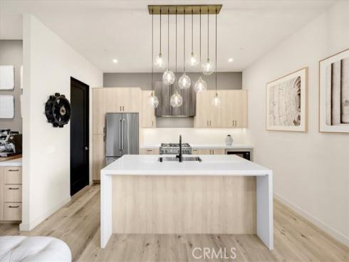 756 W 19th B Street, Costa Mesa, CA