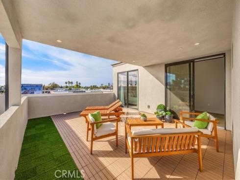 756 W 19th B Street, Costa Mesa, CA