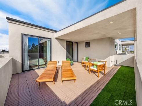 756 W 19th B Street, Costa Mesa, CA