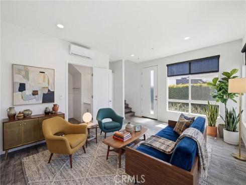 783 Wonder Lane, Costa Mesa, CA