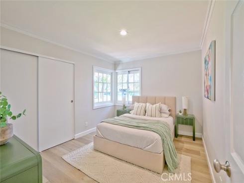 418 E Bay Street, Costa Mesa, CA