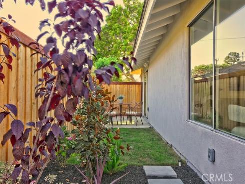 418 E Bay Street, Costa Mesa, CA