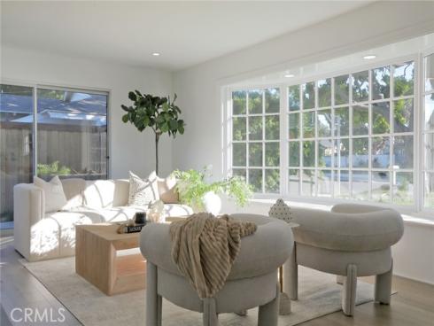 418 E Bay Street, Costa Mesa, CA