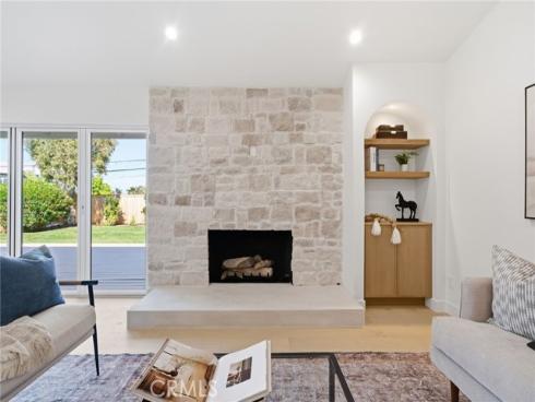 2952 Java Road, Costa Mesa, CA