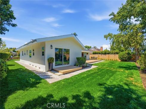 2952 Java Road, Costa Mesa, CA