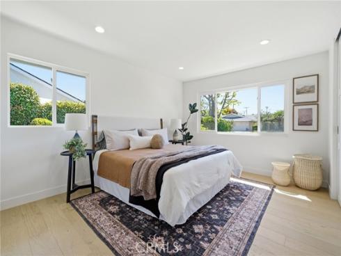 2952 Java Road, Costa Mesa, CA