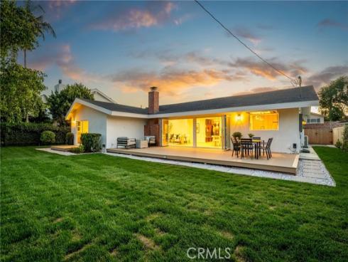 2952 Java Road, Costa Mesa, CA