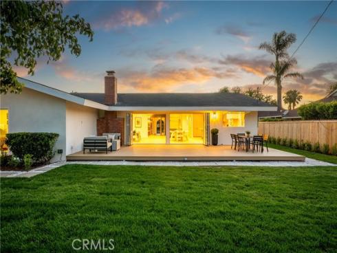 2952 Java Road, Costa Mesa, CA