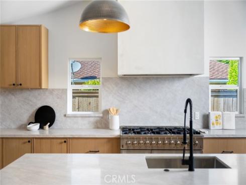 2952 Java Road, Costa Mesa, CA