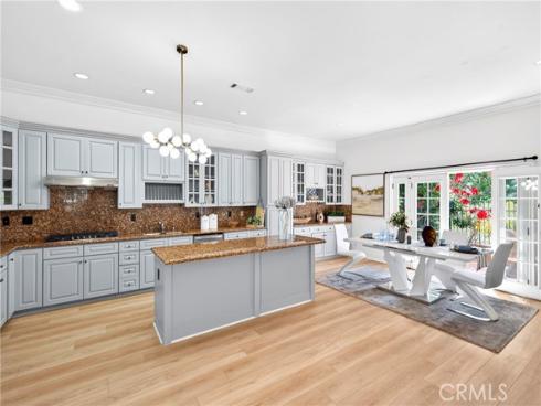 137 The Masters Circle , Costa Mesa, CA