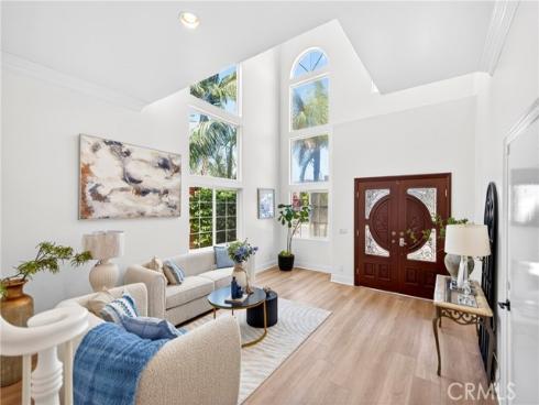 137 The Masters Circle , Costa Mesa, CA
