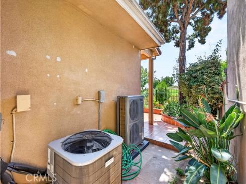 137 The Masters Circle , Costa Mesa, CA