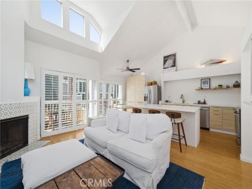 805 Grayling Bay 46 , Costa Mesa, CA