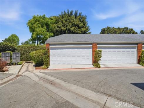 805 Grayling Bay 46 , Costa Mesa, CA