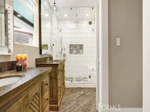 2197 Santa Ana Avenue, Costa Mesa, CA