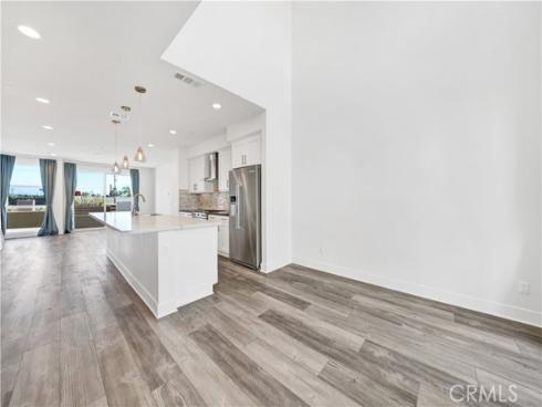 1658 Topanga , Costa Mesa, CA