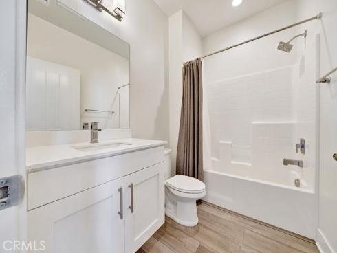 1658 Topanga , Costa Mesa, CA