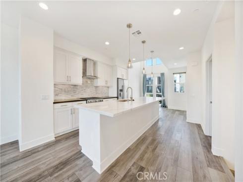 1658 Topanga , Costa Mesa, CA
