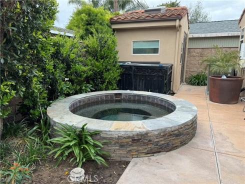 289 23rd Street, Costa Mesa, CA