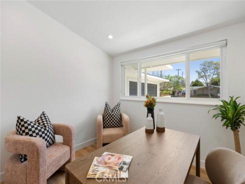 304 Hanover , Costa Mesa, CA