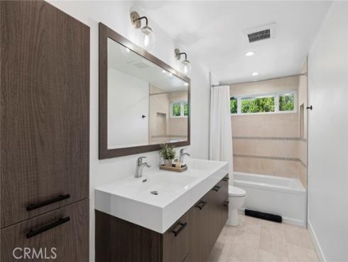 304 Hanover , Costa Mesa, CA