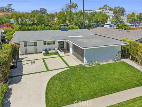 304 Hanover , Costa Mesa, CA