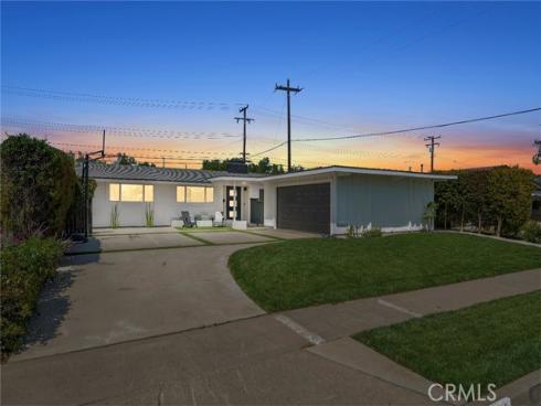 304 Hanover , Costa Mesa, CA