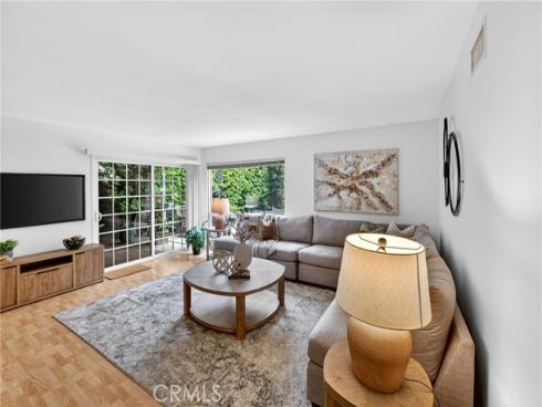 2825 Shantar , Costa Mesa, CA