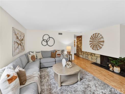 2825 Shantar , Costa Mesa, CA