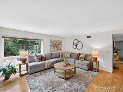 2825 Shantar , Costa Mesa, CA