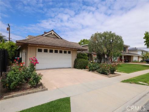 2825 Shantar , Costa Mesa, CA