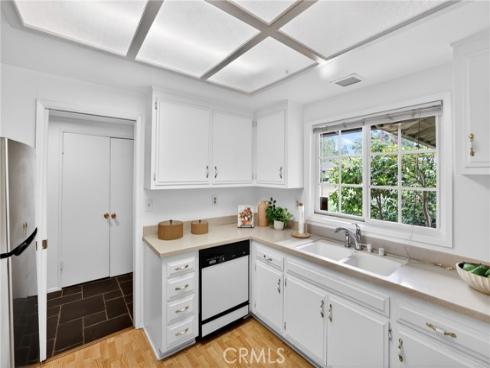 2825 Shantar , Costa Mesa, CA