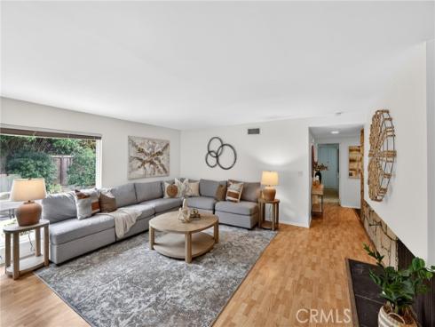 2825 Shantar , Costa Mesa, CA