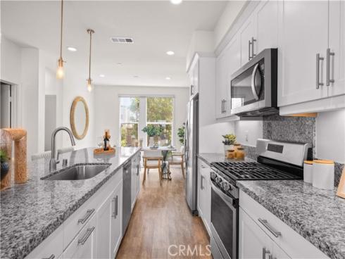 645 W 17th , Costa Mesa, CA