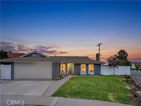 1566 Corsica Place , Costa Mesa, CA