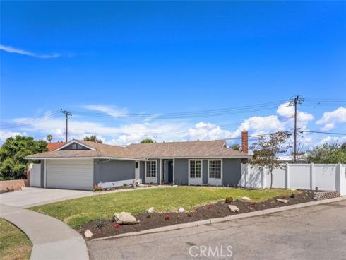 1566 Corsica Place , Costa Mesa, CA