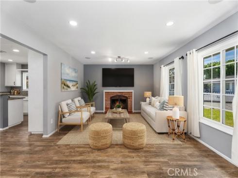 1566 Corsica Place , Costa Mesa, CA