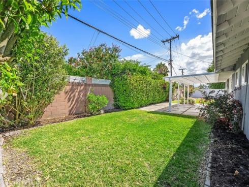 1566 Corsica Place , Costa Mesa, CA