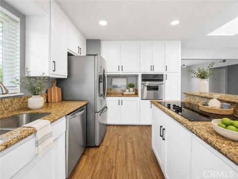 1566 Corsica Place , Costa Mesa, CA