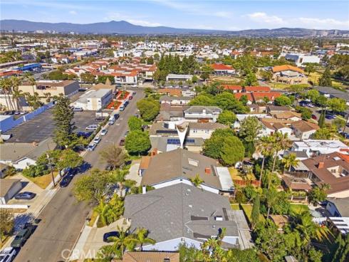635 Plumer , Costa Mesa, CA