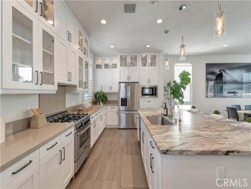 2105 Two Harbors Circle, Costa Mesa, CA